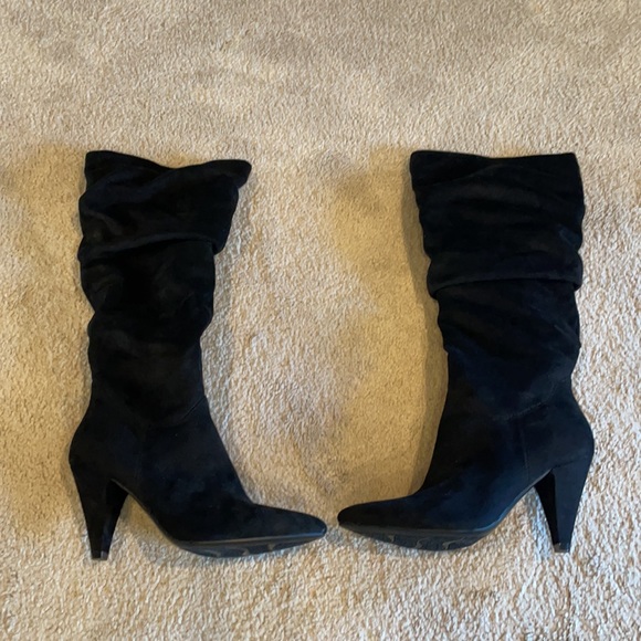 Suede boots - Picture 5 of 5